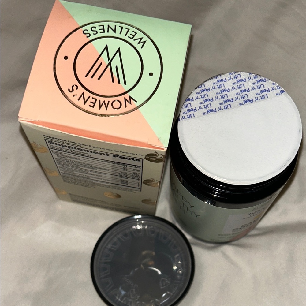 Winged Calm & Collected Gummies - Picture 2 of 4